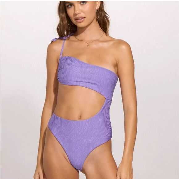 La Porte Swimwear One Piece Swimsuit in Purple M NWT - Picture 2 of 12